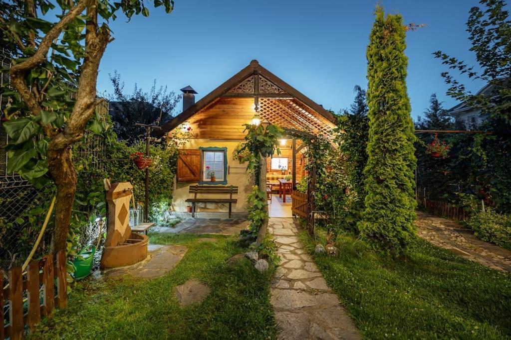 Casa Cu Turn Lägenhet Sibiu Exteriör bild
